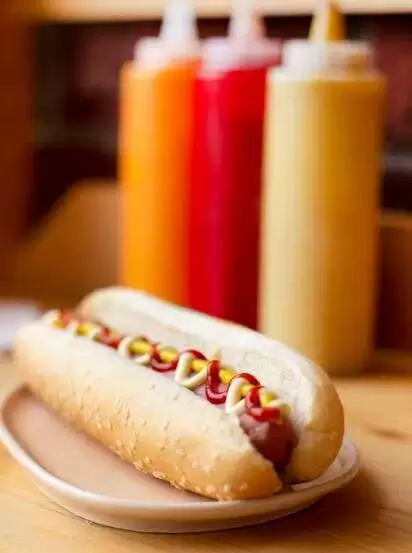 Hot Dog Bar Party Calculator